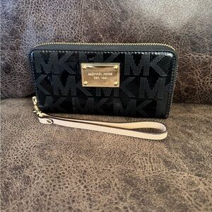 Michael Kors Black and Gold Logo Wristlet